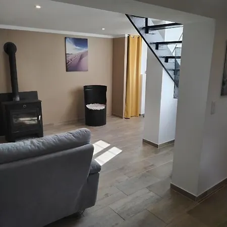 Hébergement de vacances Maison 3 Grandes Chambres/parc *